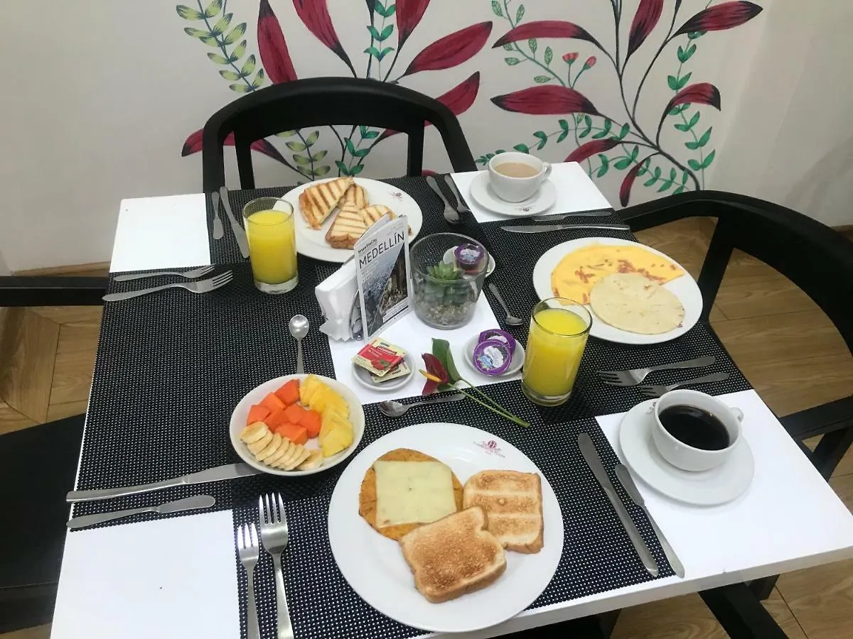 מדיין Hotel Florencia Plaza
