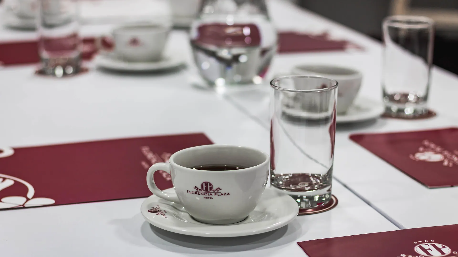 Hotel Florencia Plaza Медельин