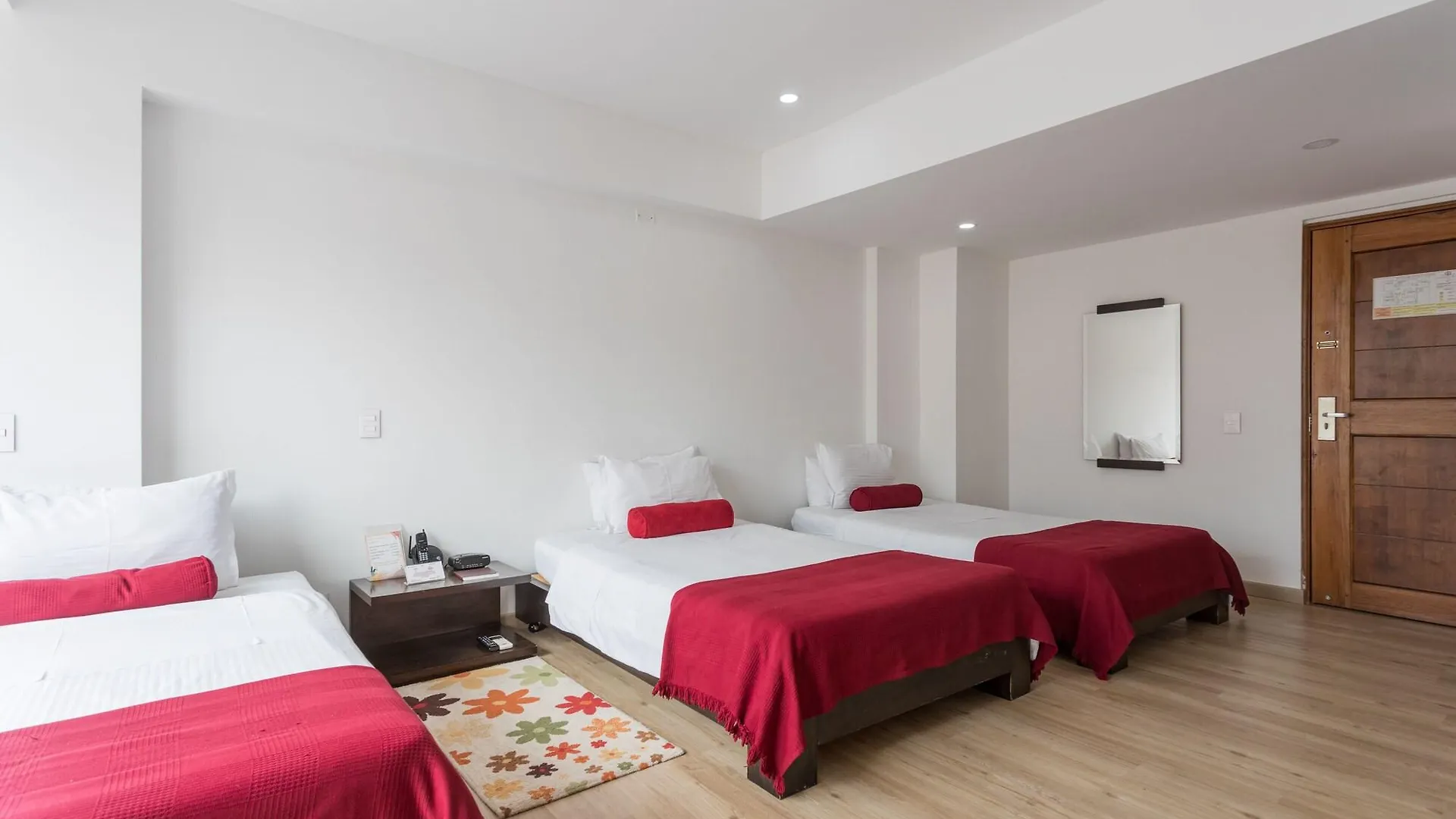 Hotel Florencia Plaza Medellin 4*,