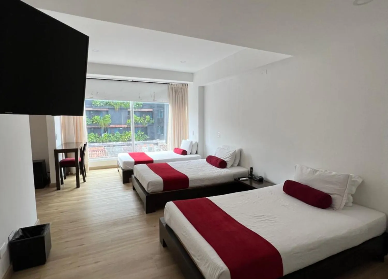Hotel Florencia Plaza Medellin 4*,